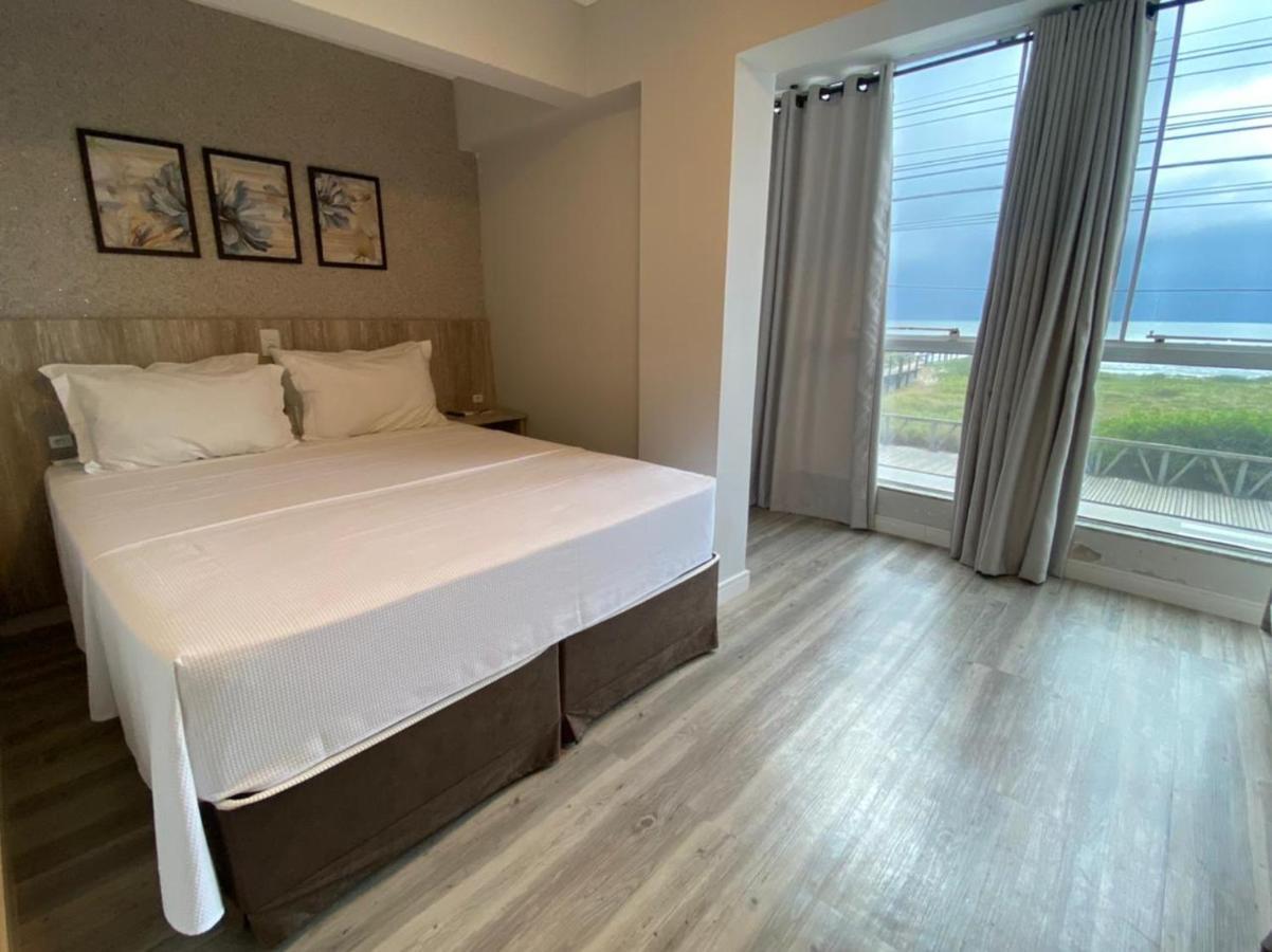 Navega Beach Palace Hotel Navegantes Eksteriør billede