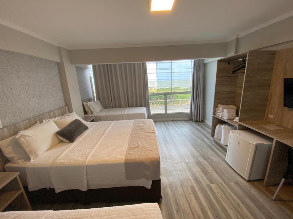 Navega Beach Palace Hotel Navegantes Eksteriør billede