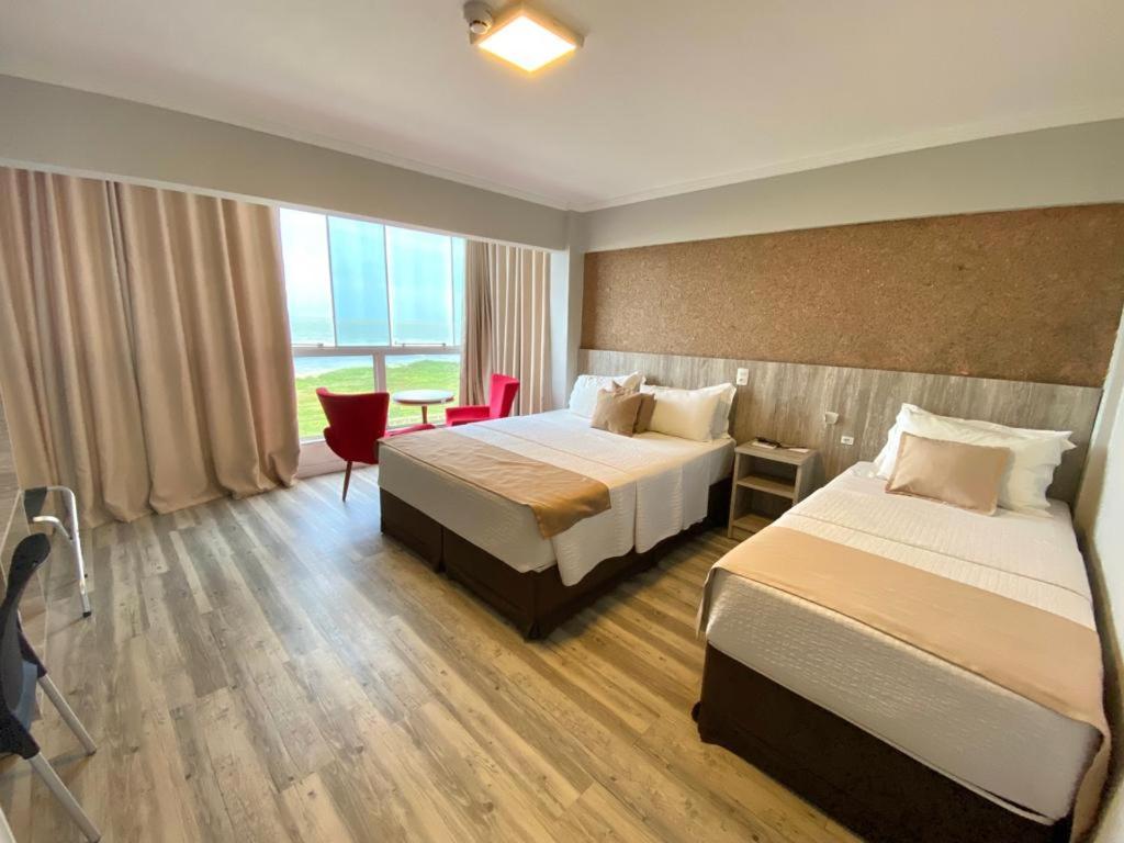 Navega Beach Palace Hotel Navegantes Eksteriør billede