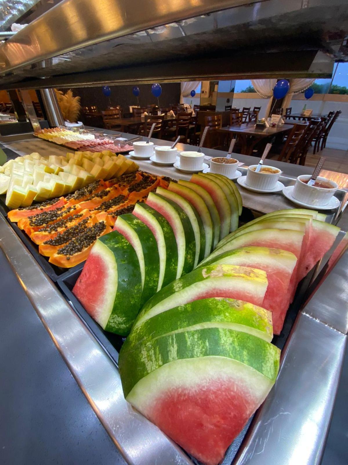Navega Beach Palace Hotel Navegantes Eksteriør billede